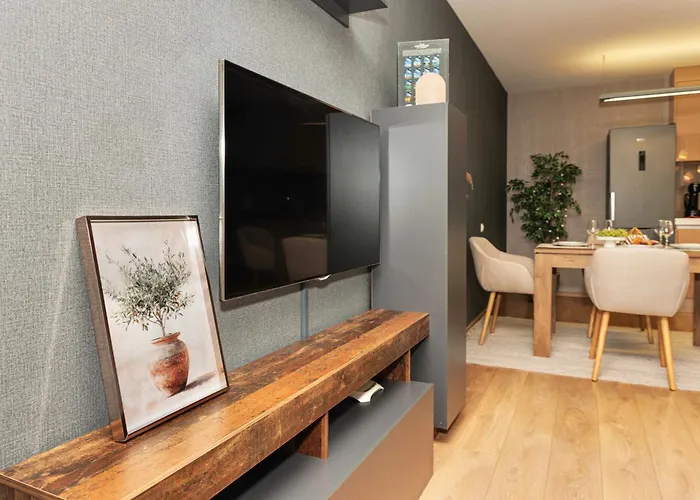 City Center Apartments With Parking