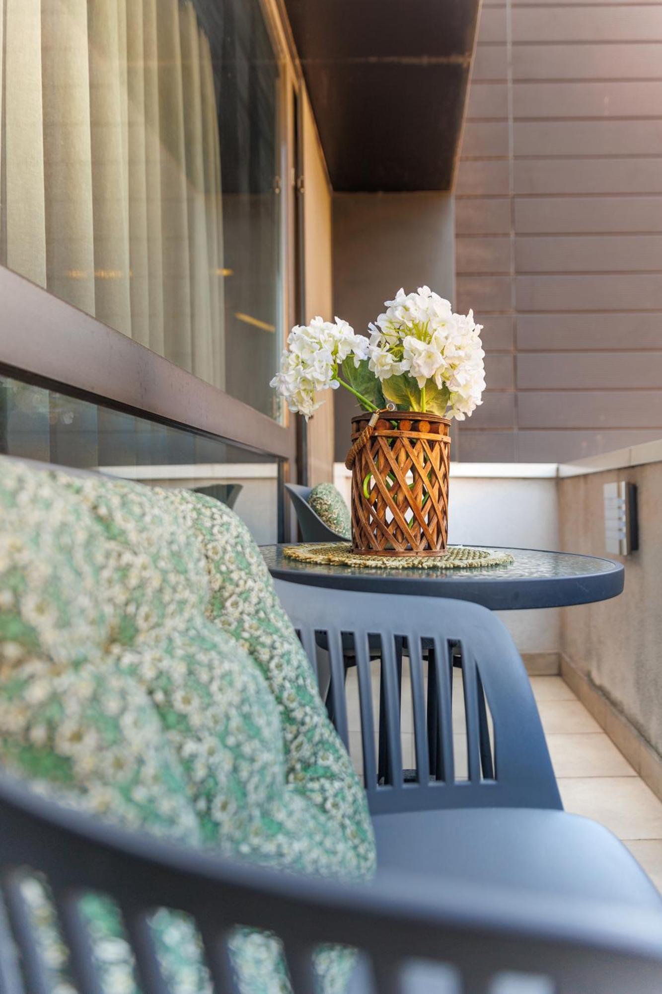 Center With Parking Apartment Plovdiv